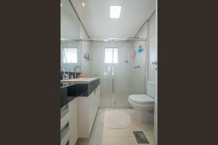 Apartamento à venda com 117m², 3 quartos e 2 vagasBanheiro da Suíte