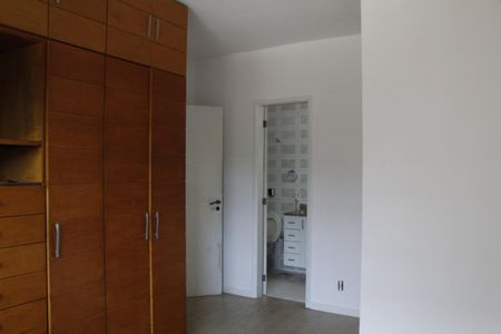 Apartamento à venda com 80m², 2 quartos e 1 vagaSuíte 