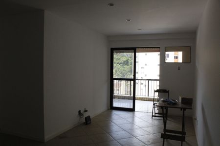Apartamento à venda com 80m², 2 quartos e 1 vagaSala 