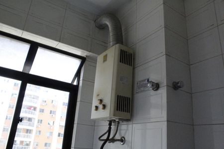 Apartamento à venda com 80m², 2 quartos e 1 vagaÁrea de Serviço