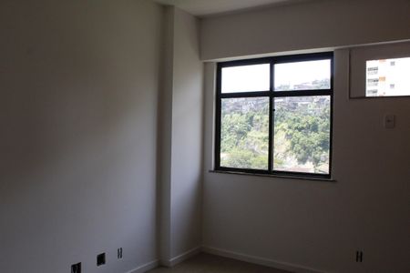 Apartamento à venda com 80m², 2 quartos e 1 vagaSuíte 