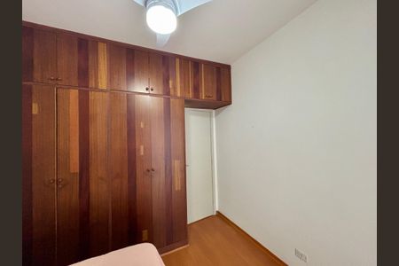 Apartamento à venda com 105m², 3 quartos e 2 vagas Apartamento à venda com 105m², 3 quartos e 2 vagasQuarto 2