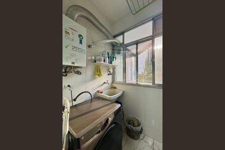 Apartamento à venda com 105m², 3 quartos e 2 vagas Apartamento à venda com 105m², 3 quartos e 2 vagasÁrea de serviço