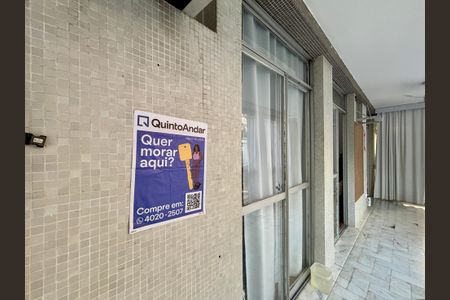 Apartamento à venda com 105m², 3 quartos e 2 vagas Apartamento à venda com 105m², 3 quartos e 2 vagasPlaca