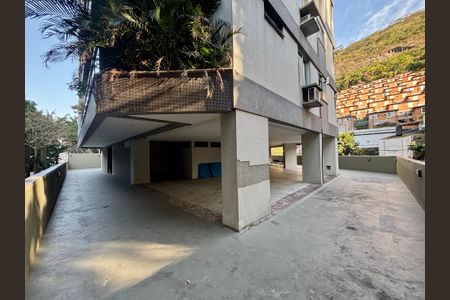 Apartamento à venda com 105m², 3 quartos e 2 vagas Apartamento à venda com 105m², 3 quartos e 2 vagasÁrea comum
