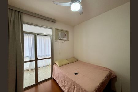 Apartamento à venda com 105m², 3 quartos e 2 vagas Apartamento à venda com 105m², 3 quartos e 2 vagasQuarto 2