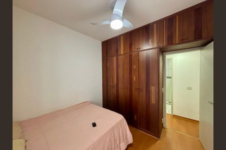 Apartamento à venda com 105m², 3 quartos e 2 vagas Apartamento à venda com 105m², 3 quartos e 2 vagasQuarto 2