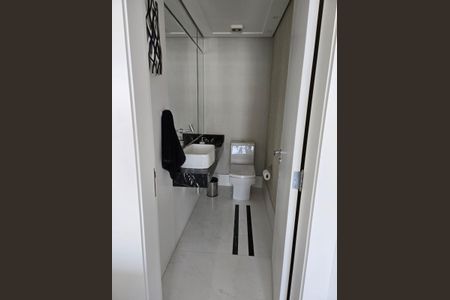 Apartamento à venda com 197m², 3 quartos e 2 vagas Apartamento à venda com 197m², 3 quartos e 2 vagasFoto 16