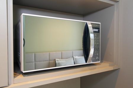 Apartamento à venda com 27m², 1 quarto e sem vaga Apartamento à venda com 27m², 1 quarto e sem vagaMicro-ondas