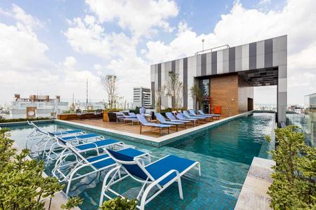 Apartamento à venda com 27m², 1 quarto e sem vaga Apartamento à venda com 27m², 1 quarto e sem vagaÁrea Comum - Piscina