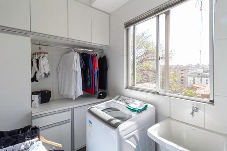 Apartamento à venda com 100m², 3 quartos e 2 vagasÁrea de serviço