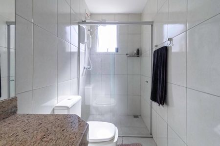 Apartamento à venda com 100m², 3 quartos e 2 vagasBanheiro social