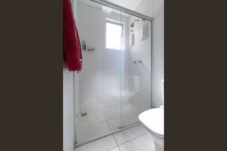 Apartamento à venda com 100m², 3 quartos e 2 vagasBanheiro da suíte