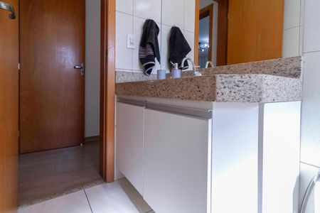 Apartamento à venda com 100m², 3 quartos e 2 vagasBanheiro social