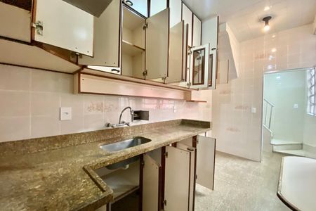 Casa para alugar com 150m², 3 quartos e 1 vaga Casa para alugar com 150m², 3 quartos e 1 vagaCozinha