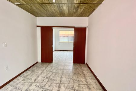 Casa para alugar com 150m², 3 quartos e 1 vaga Casa para alugar com 150m², 3 quartos e 1 vagaSala