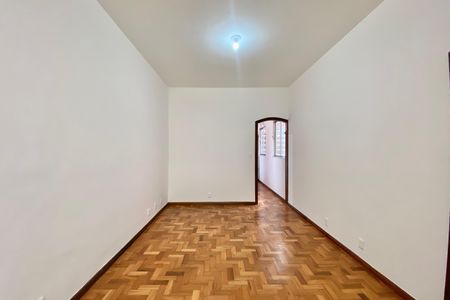 Casa para alugar com 150m², 3 quartos e 1 vaga Casa para alugar com 150m², 3 quartos e 1 vagaSala