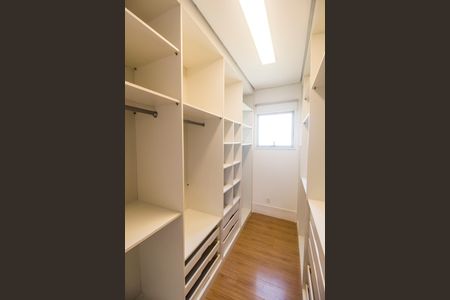 Apartamento para alugar com 139m², 3 quartos e 3 vagasCloset da suíte 1