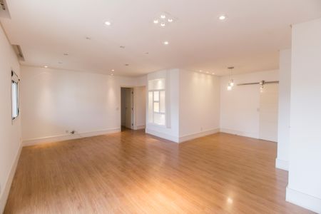 Sala de apartamento para alugar com 3 quartos, 139m² em Tamboré, Santana de Parnaíba