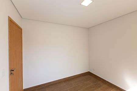 Casa de condomínio à venda com 126m², 2 quartos e 3 vagas Casa de condomínio à venda com 126m², 2 quartos e 3 vagasQuarto 1