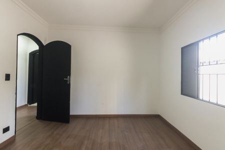Casa à venda com 216m², 3 quartos e 2 vagas Casa à venda com 216m², 3 quartos e 2 vagasQuarto 1