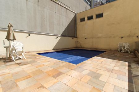 Apartamento para alugar com 47m², 1 quarto e 1 vagaÁrea comum - Piscina