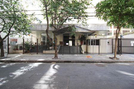 Apartamento para alugar com 47m², 1 quarto e 1 vagaFachada