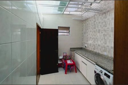Casa à venda com 95m², 3 quartos e 2 vagas Casa à venda com 95m², 3 quartos e 2 vagasFoto 13