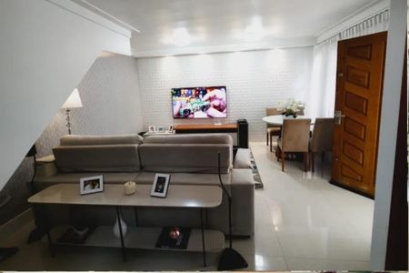 Foto 12 de casa à venda com 3 quartos, 95m² em Vila Bertioga, São Paulo