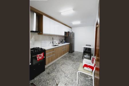 Casa à venda com 95m², 3 quartos e 2 vagas Casa à venda com 95m², 3 quartos e 2 vagasFoto 07