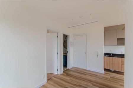 Sala de apartamento para alugar com 2 quartos, 40m² em Vila São José, São Paulo