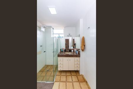 Apartamento à venda com 70m², 2 quartos e 1 vagaBanheiro Social
