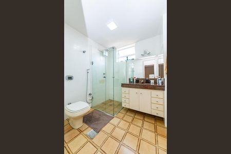 Apartamento à venda com 70m², 2 quartos e 1 vagaBanheiro Social