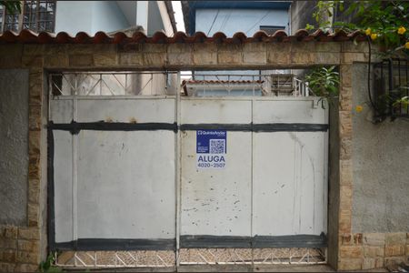 Casa para alugar com 50m², 1 quarto e sem vagaPlaca instalada