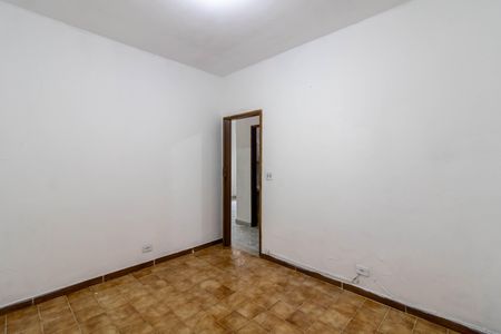 Casa para alugar com 45m², 2 quartos e 2 vagas Casa para alugar com 45m², 2 quartos e 2 vagasQuarto 2