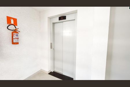 Apartamento à venda com 38m², 2 quartos e sem vagaElevador