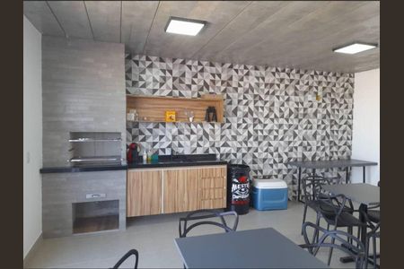 Apartamento à venda com 38m², 2 quartos e sem vagaÁrea comum - Churrasqueira