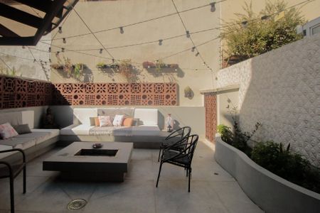 Casa para alugar com 281m², 3 quartos e 2 vagasÁrea Externa