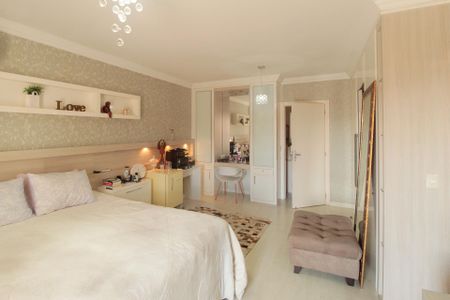 Casa para alugar com 281m², 3 quartos e 2 vagasSuíte