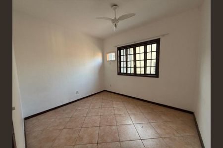 Casa à venda com 3 quartos, 128m² em Maravista, Niterói