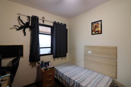 Apartamento à venda com 133m², 3 quartos e 3 vagasQuarto 