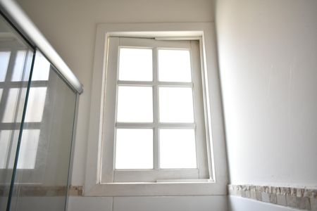 Casa à venda com 350m², 3 quartos e 2 vagas Casa à venda com 350m², 3 quartos e 2 vagasBanheiro Social 1