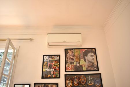 Casa à venda com 350m², 3 quartos e 2 vagas Casa à venda com 350m², 3 quartos e 2 vagasQuarto 1