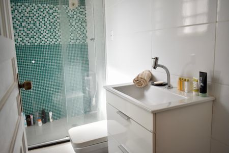 Casa à venda com 350m², 3 quartos e 2 vagas Casa à venda com 350m², 3 quartos e 2 vagasBanheiro da Suíte