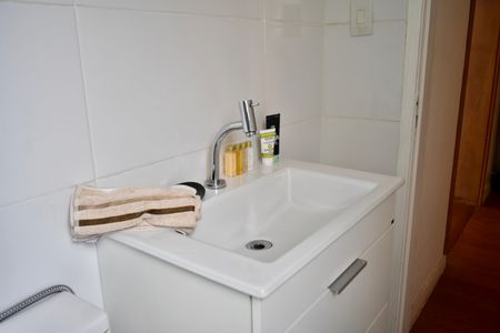 Casa à venda com 350m², 3 quartos e 2 vagas Casa à venda com 350m², 3 quartos e 2 vagasBanheiro da Suíte