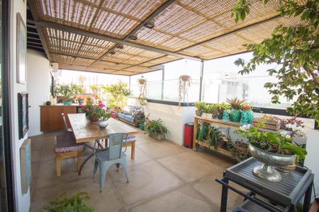 Apartamento à venda com 575m², 4 quartos e 4 vagasCobertura