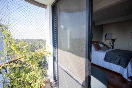 Apartamento à venda com 575m², 4 quartos e 4 vagasVaranda do Quarto 2