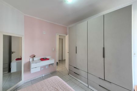 Apartamento à venda com 78m², 3 quartos e 2 vagasQuarto 2