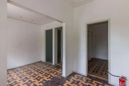 Casa à venda com 613m², 4 quartos e 1 vaga Casa à venda com 613m², 4 quartos e 1 vagaCorredor