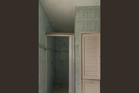 Casa à venda com 613m², 4 quartos e 1 vaga Casa à venda com 613m², 4 quartos e 1 vagaBanheiro